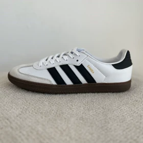 سامبا سفید کلاسیک