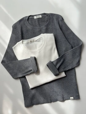 بلوز یقه گرد کبریتی زنانه