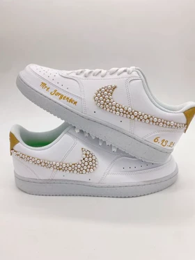 کفش ایرفورس کاستوم طرح نایک نگینی طلایی blinged