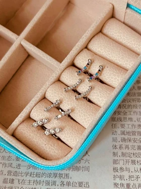 پیرسینگ جواهری گوش