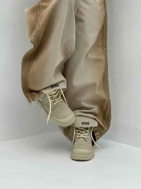 بوت کوتاه رودوخت MIU MIU