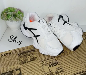 کتانی اسیکس