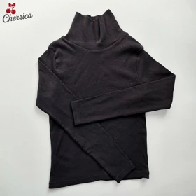 کراپ آستین بلند یقه اسکی مشکی