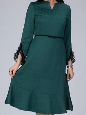پیراهن زنانه مجلسی کتان لمه دانتل دار کلاسیک مارینت