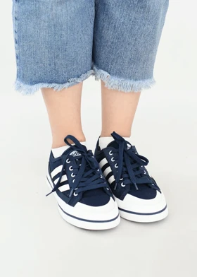 کتانی آدیداس سه خط