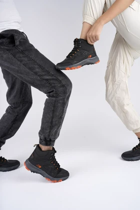 بوت و نیم بوت موگو muggo