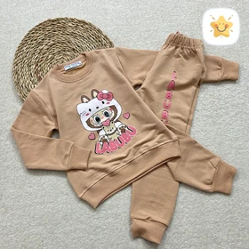 بلوز شلوار دخترانه جنس پنبه مدل لبوبو TT مناسب 4 تا 8 سال