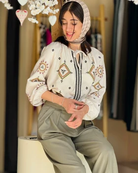 شومیز گلدوزی