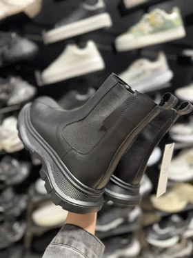 نیم بوت مردانه بغل کش مکویین الکساندر