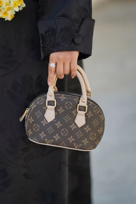 کیف دستی دوشی لویی وی آلما