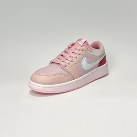 کفش روزمره جردن 1 صورتی Z60