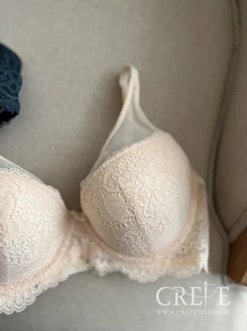 سوتین اسفنجی بالا تور CHANVIE