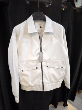 محصول لوکس*جکت چرم سفید مردانه مدل باکسی اولد مانی اورجینال دیلم