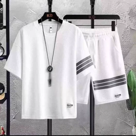 تیشرت و شلوارک خاص