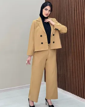 کت و شلوار کوتاه