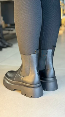 118 - نیم بوت دوطرف کش ساده لژدار 118