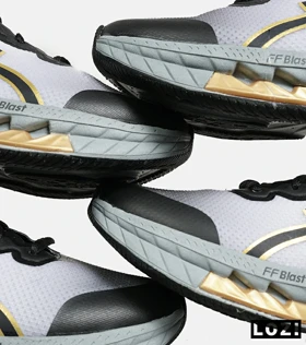 کفش کتانی مردانه مشکی خاکستری طلایی ASICS GORETEX