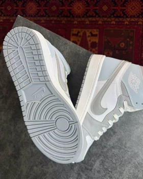 کتانی جردن وان ساق‌دار