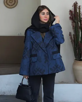 مانتو ژاکاردنخ