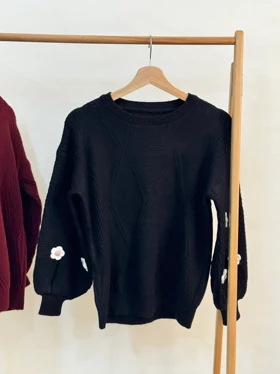 بافت آستین پفی گل سفید