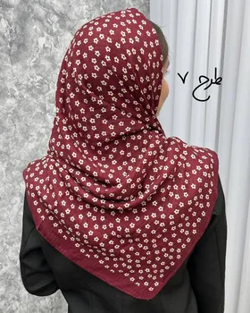 روسری نخی گل‌دار 4022