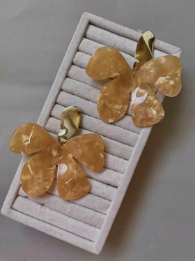 گوشواره گل اپوکسی نارنجی