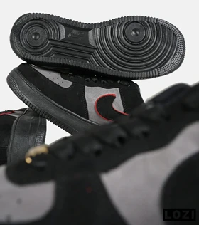 کفش مردانه و زنانه مشکی طوسی قرمز NIKE AIR FORCE مدل 7443