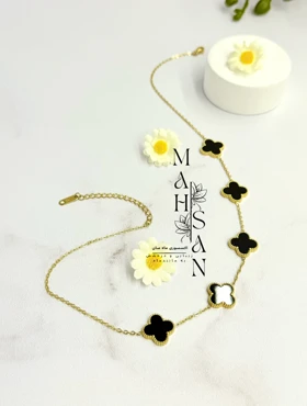 گردنبند رومانتویی زنانه ونکلیف کد XU4076 طرح طلا