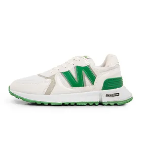 کفش ورزشی زنانه New Balance
