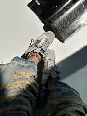 ونس GOLDEN GOOSE