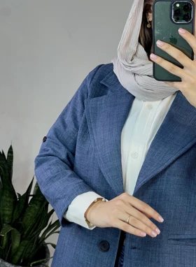 مانتو کتی ماهناز(با قد بلندتر)