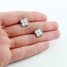 گوشواره طرح ونکلیف (نقره‌ای)