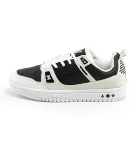 کفش اسپرت مردانه Nike