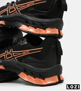 کفش کتانی مردانه مشکی نارنجی ASICS GORETEX