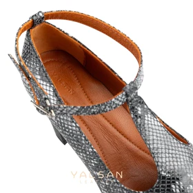 کفش پاشنه‌دار زنانه چرم یلسان مدل آیلار کد 619-RTL