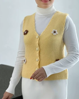 جلیقه بافت گل برجسته کد 4205