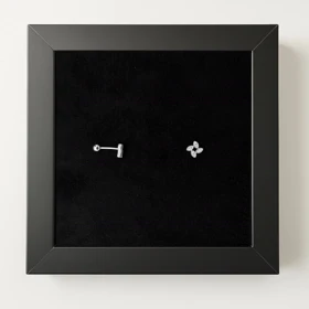 پیرسینگ نقره گوش مدل چهاربرگ نگین‌دار (جفت)