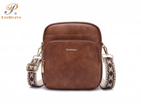 کیف رودوشی برند پرتیزس مدل PRETTYZYS X5-183