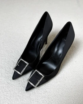 کفش زارا