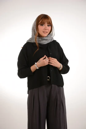 شومیز Max برش‌دار آلبالو (مشکی)