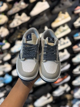 کتانی زنانه لوویتون سفید سرمه ای