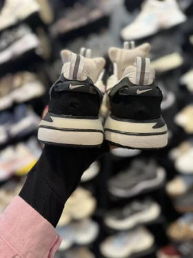 کتانی زنانه نایک پاپیلون