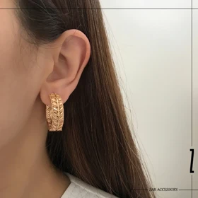 گوشواره حلقه‌ای ساقه گندم
