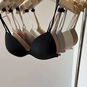 سوتین جلوبازشو دلانا کد 1509