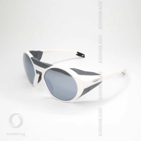 عینک OAKLEY CLIFDEN WH-Y05