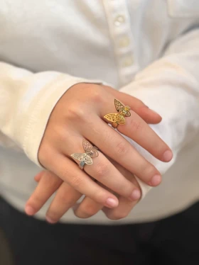 انگشتر پروانه ای