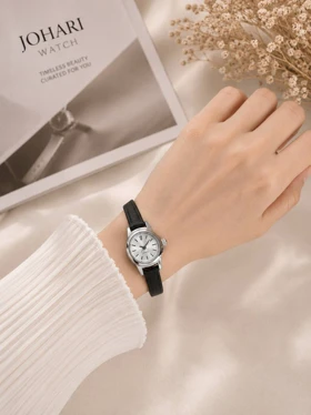 ساعت مچی زنانه گرد چرمی کد W461 (مشکی 1)