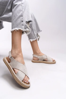 صندل زنانه ریکان riccon