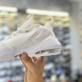 کفش راحتی مردانه نایکی مدل آلفا ساواچ Alpha savage تمام سفید