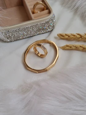 دستبند و انگشتر طرح طلا ملیسا